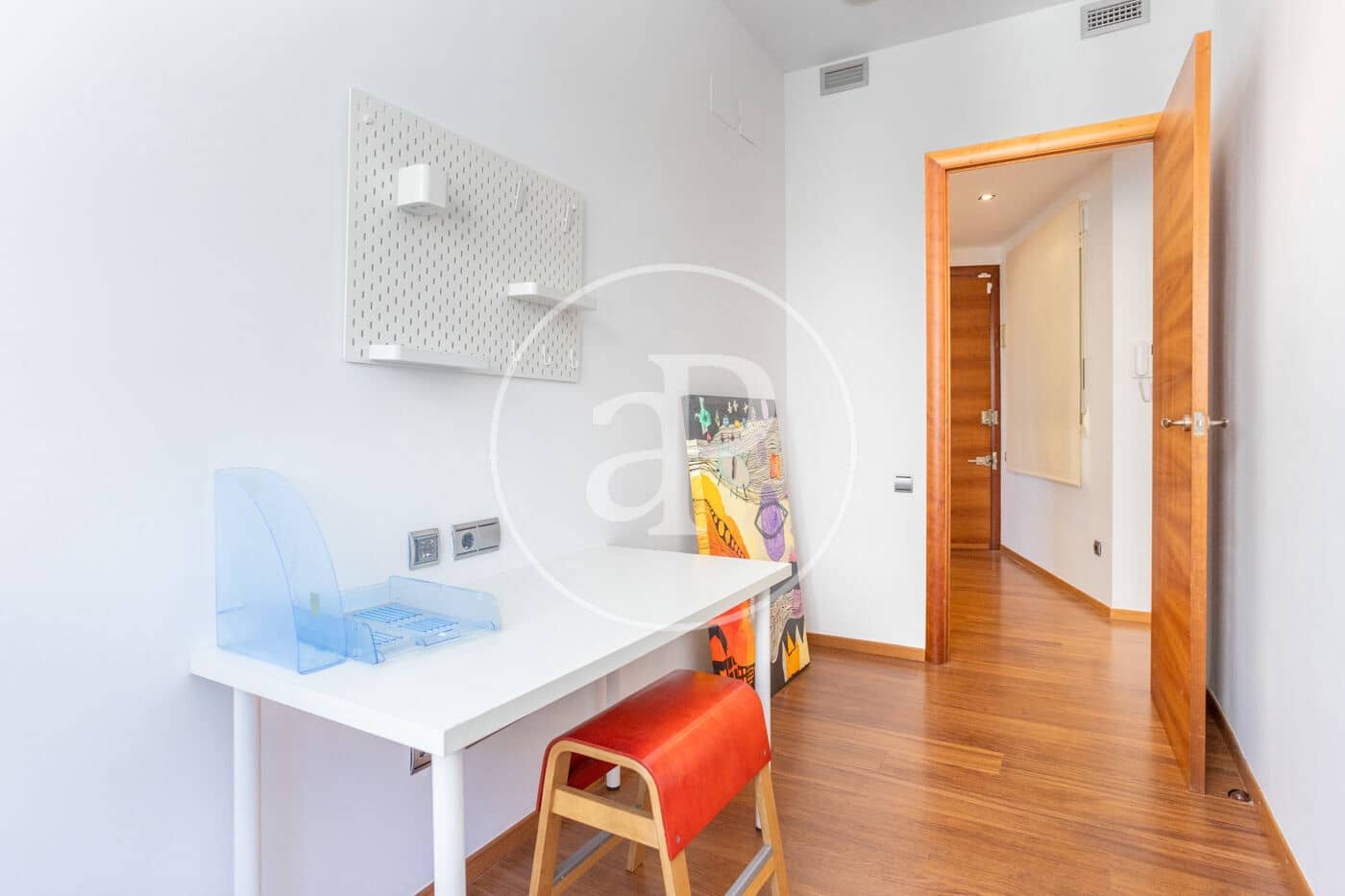 3 bedroom Apartment for rent in Valencia city - € 2,500 (Ref: 9788482)