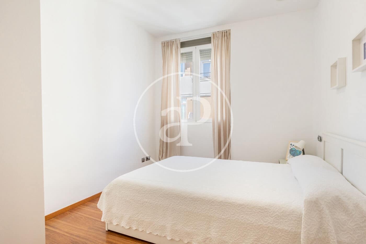 3 bedroom Apartment for rent in Valencia city - € 2,500 (Ref: 9788482)