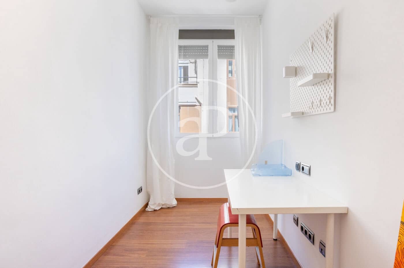 3 bedroom Apartment for rent in Valencia city - € 2,500 (Ref: 9788482)