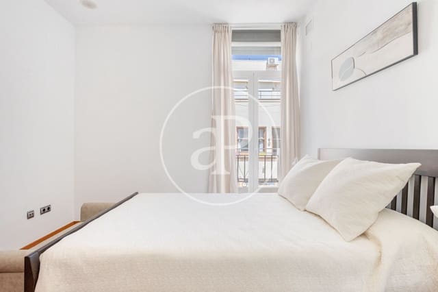 3 bedroom Apartment for rent in Sant Francesc, Valencia city - € 2,500 (Ref: 9788482)