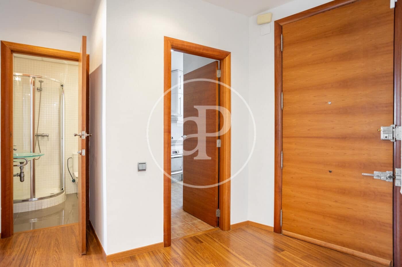 3 bedroom Apartment for rent in Valencia city - € 2,500 (Ref: 9788482)