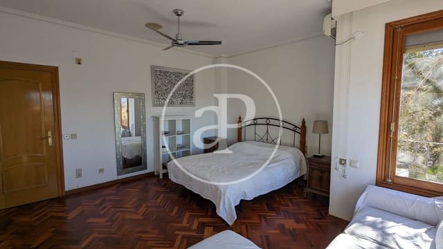 Villa/Maison de 5 chambres à louer à Riba-roja de Túria avec piscine garage - 3 400 € (Ref: 9788483)