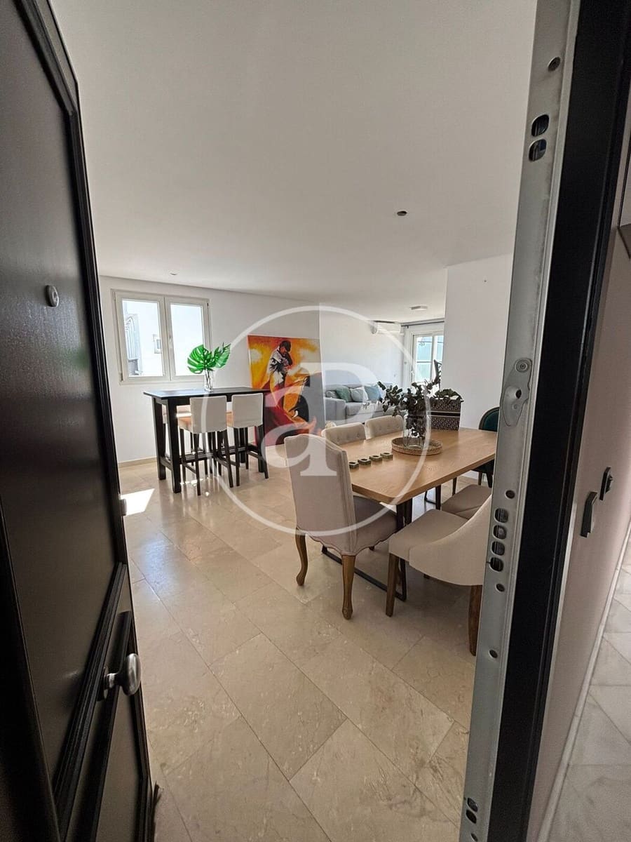 1 sovrum Takvåning att hyra i Valencia stad - 1 900 € (Ref: 9791133)