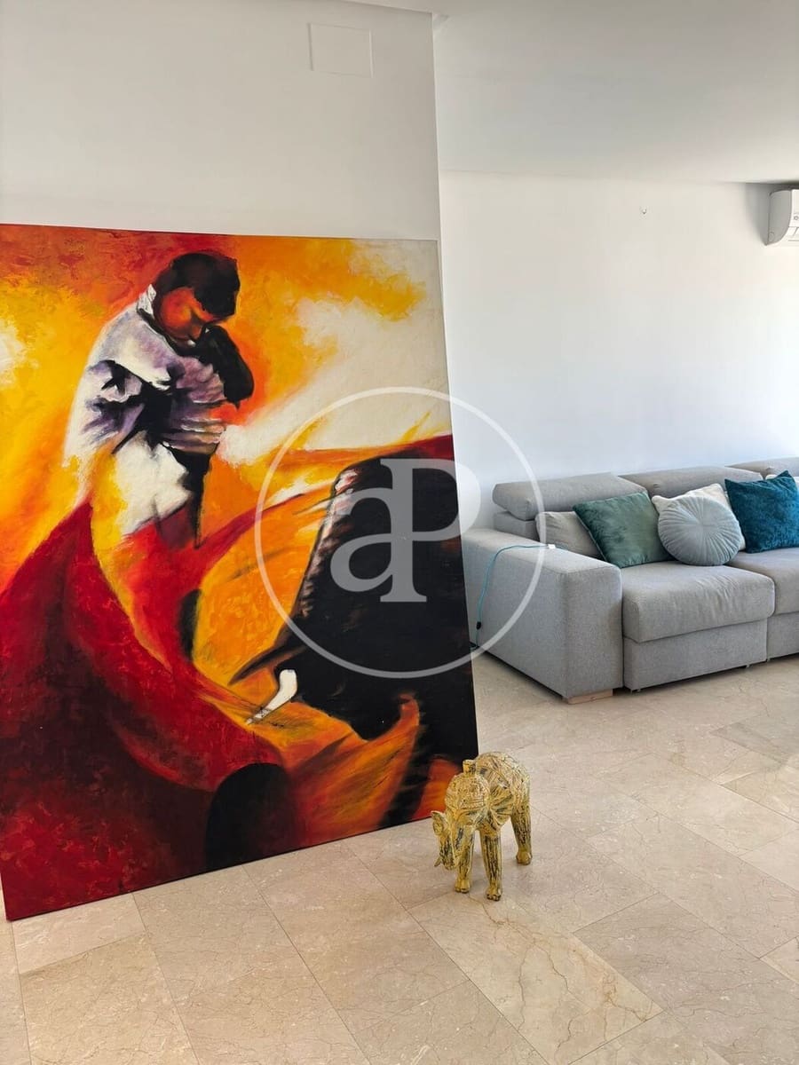 1 sovrum Takvåning att hyra i Valencia stad - 1 900 € (Ref: 9791133)