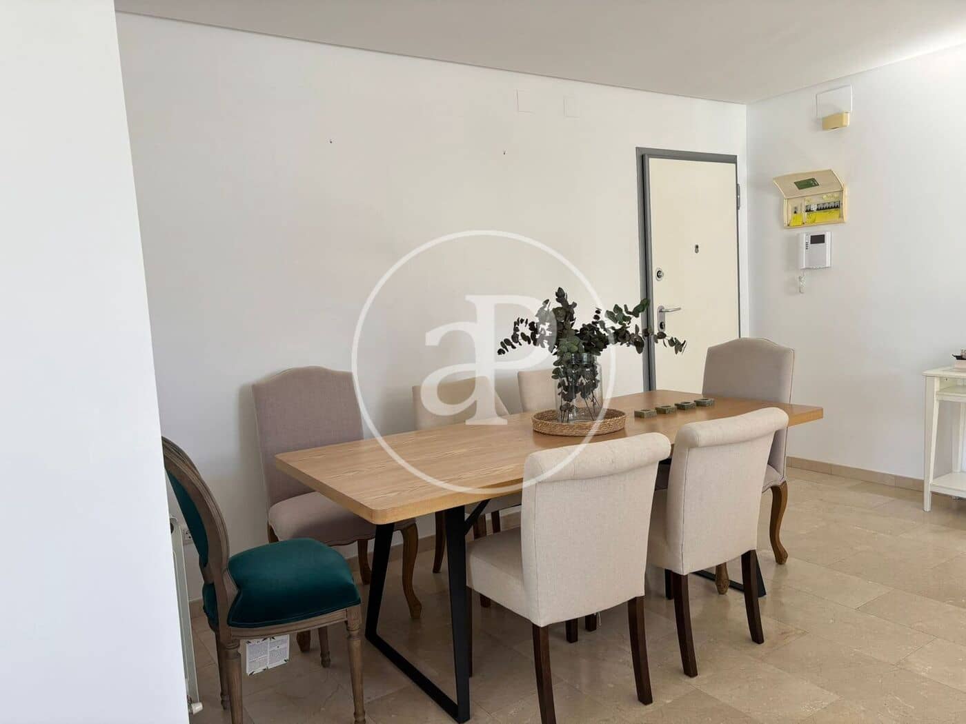 1 sovrum Takvåning att hyra i Valencia stad - 1 900 € (Ref: 9791133)