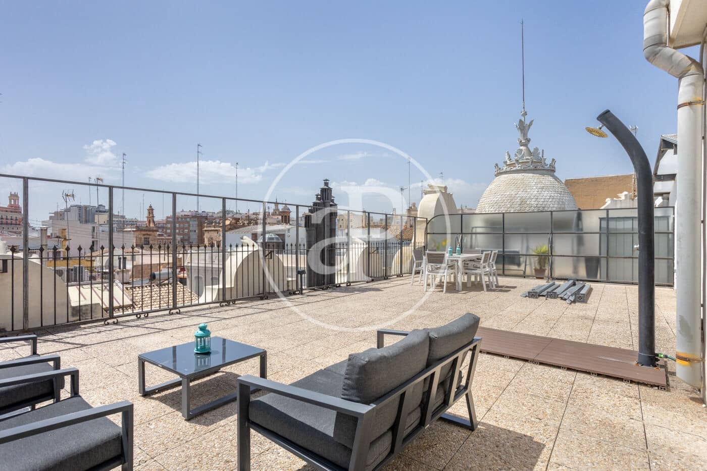 1 slaapkamer Penthouse te huur in Valencia stad - € 1.900 (Ref: 9791133)