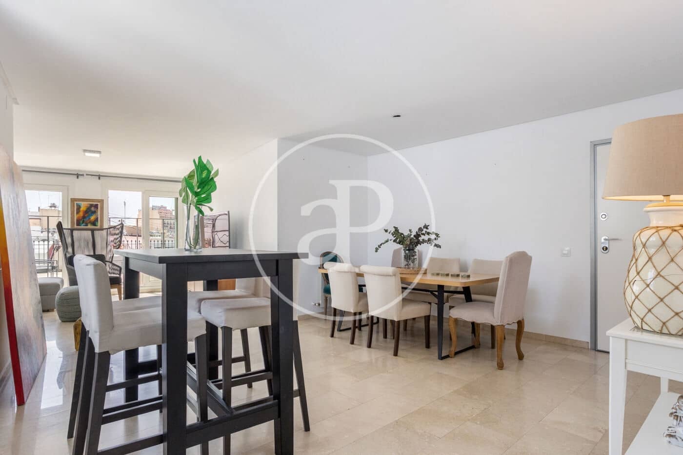 1 slaapkamer Penthouse te huur in Valencia stad - € 1.900 (Ref: 9791133)