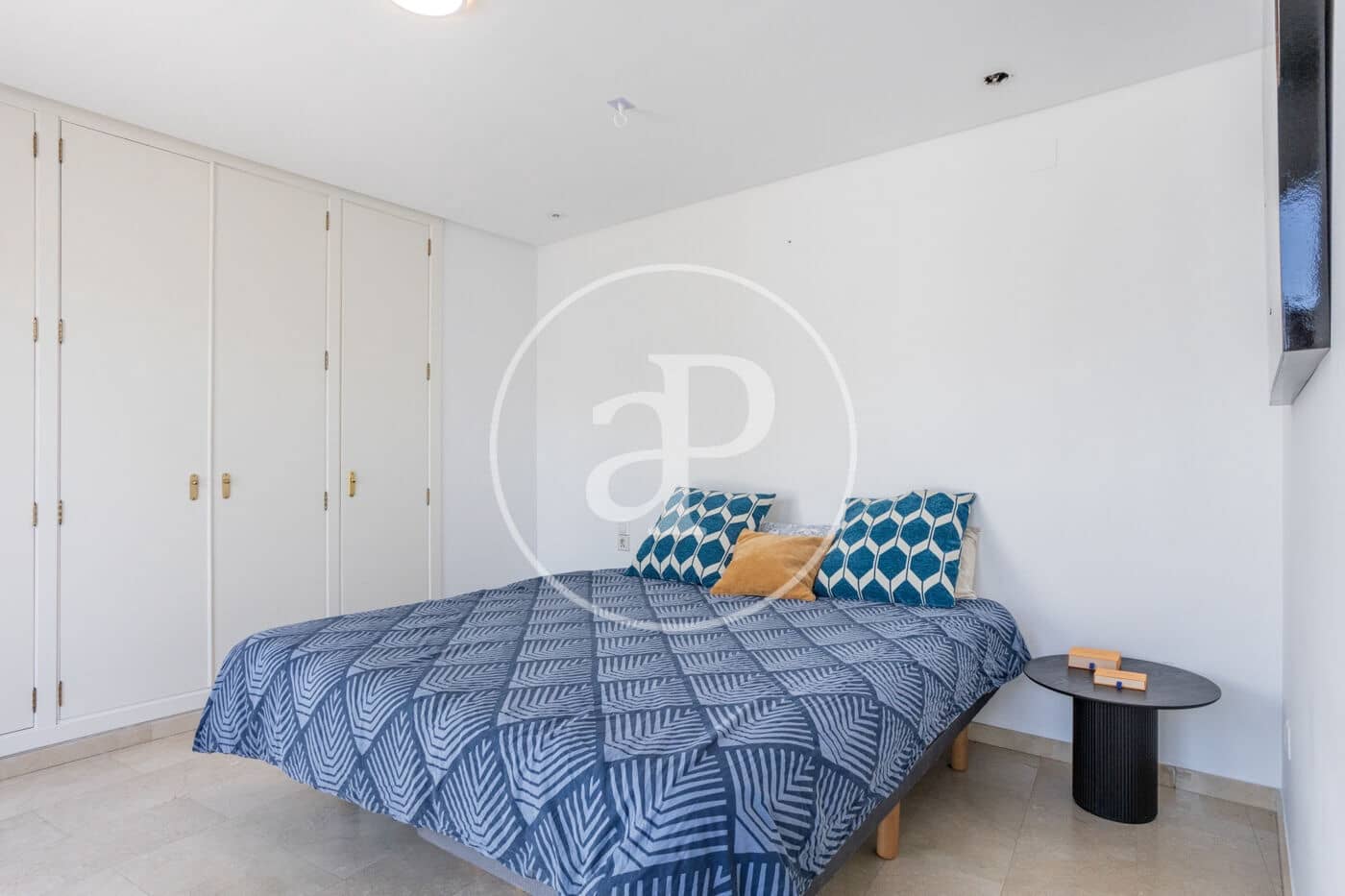 1 slaapkamer Penthouse te huur in Valencia stad - € 1.900 (Ref: 9791133)