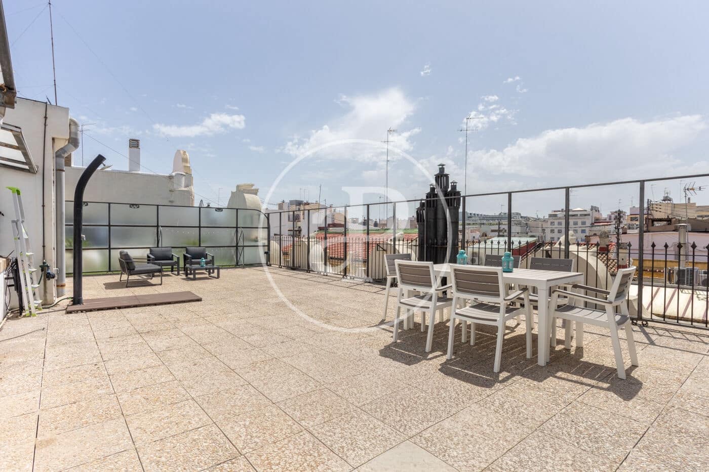 1 slaapkamer Penthouse te huur in Valencia stad - € 1.900 (Ref: 9791133)