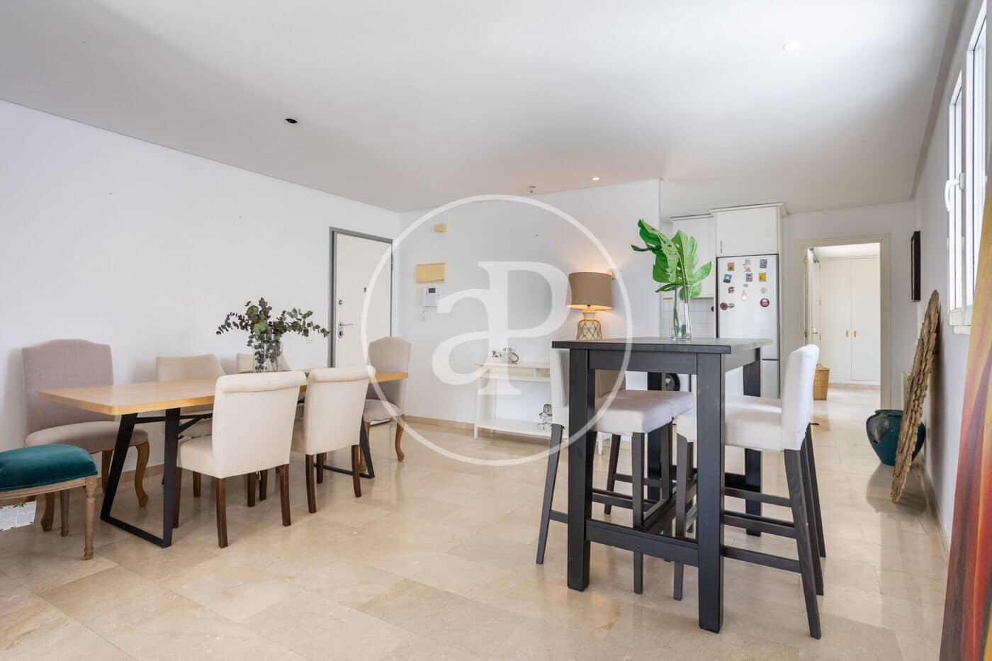 1 slaapkamer Penthouse te huur in Valencia stad - € 1.900 (Ref: 9791133)