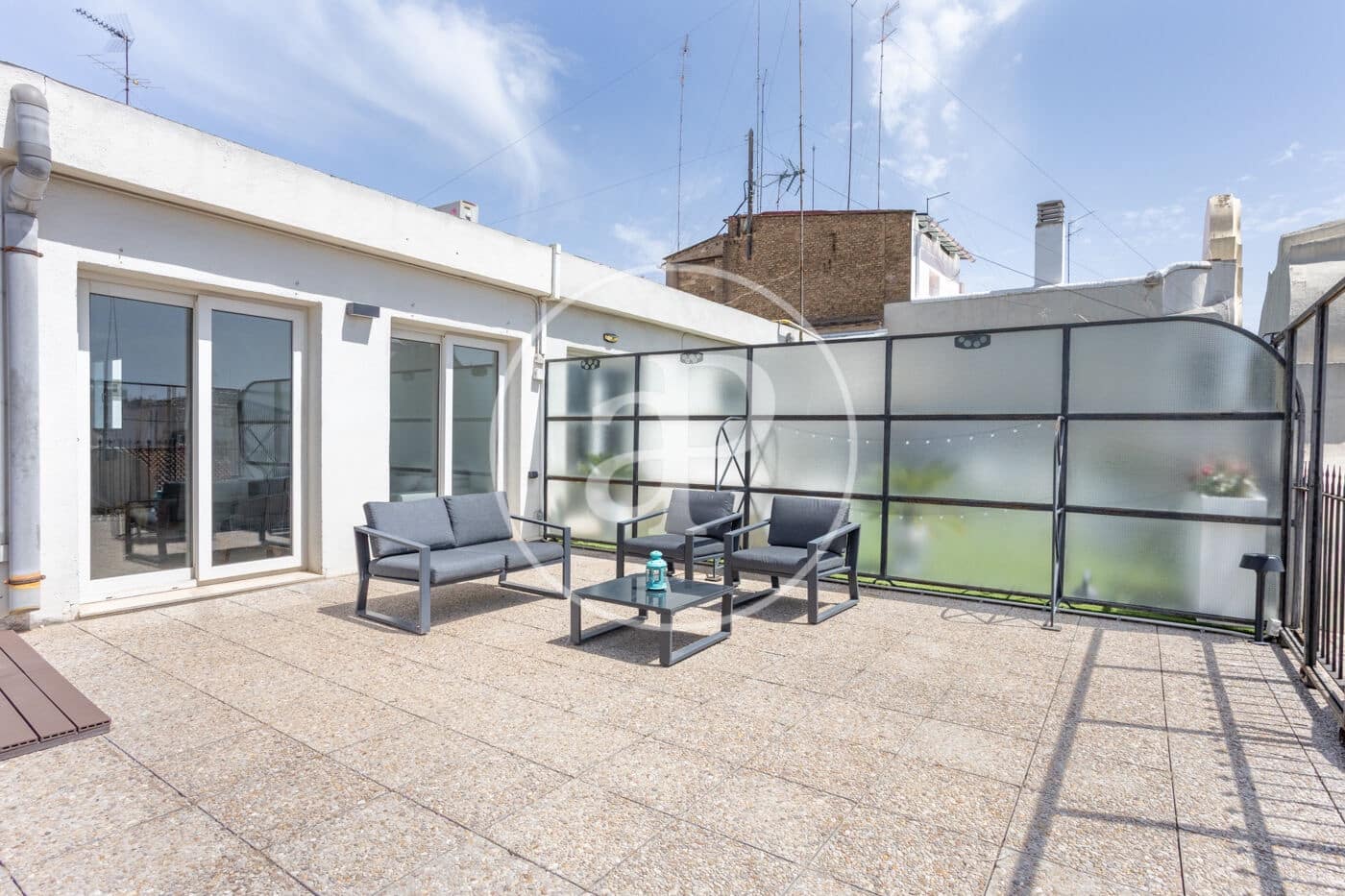1 slaapkamer Penthouse te huur in Valencia stad - € 1.900 (Ref: 9791133)