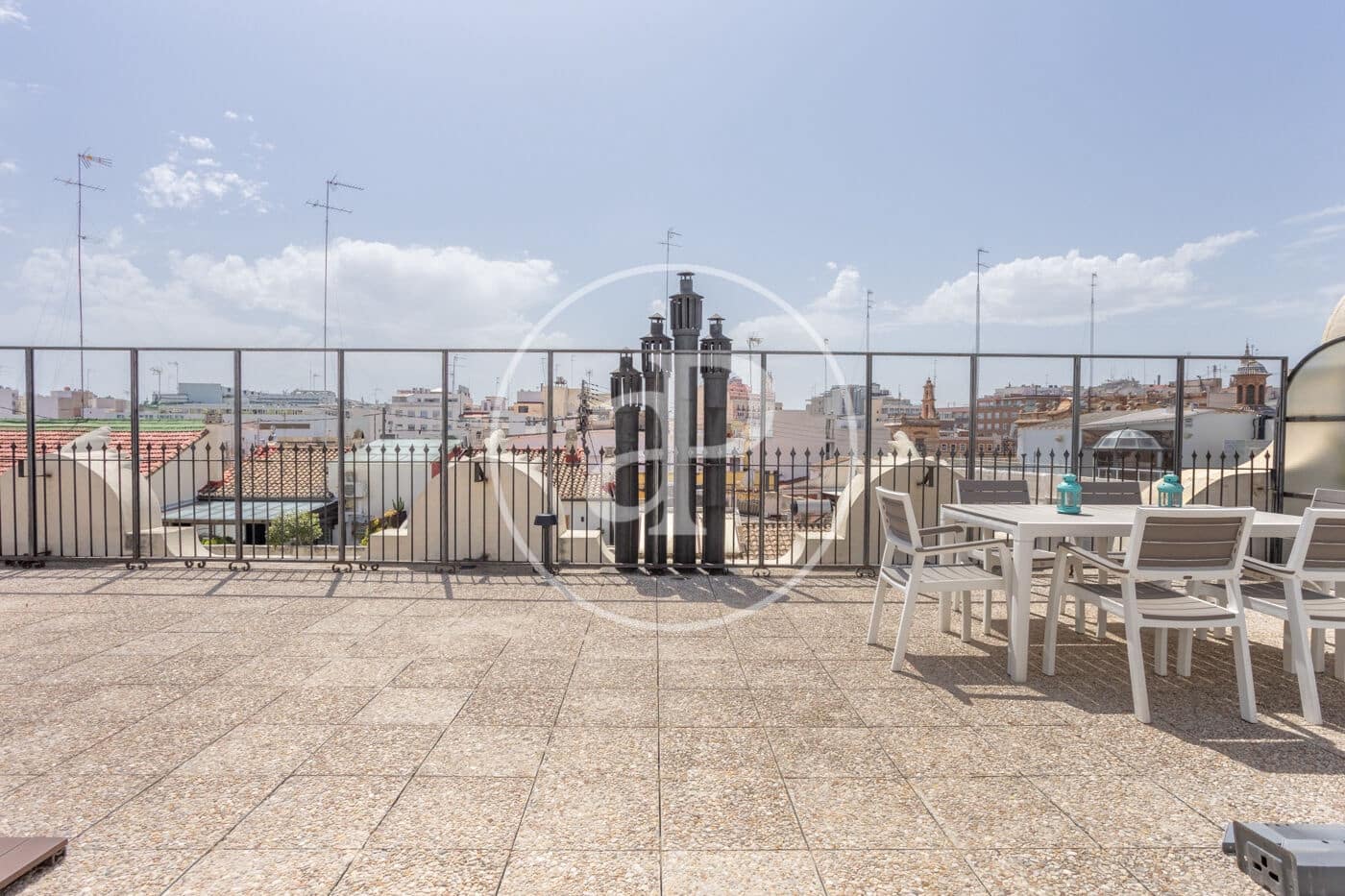 1 slaapkamer Penthouse te huur in Valencia stad - € 1.900 (Ref: 9791133)