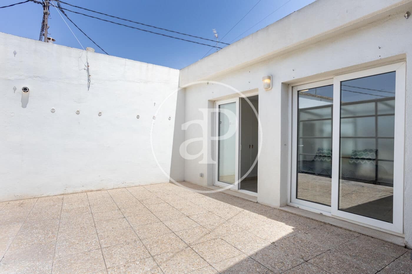 1 slaapkamer Penthouse te huur in Valencia stad - € 1.900 (Ref: 9791133)