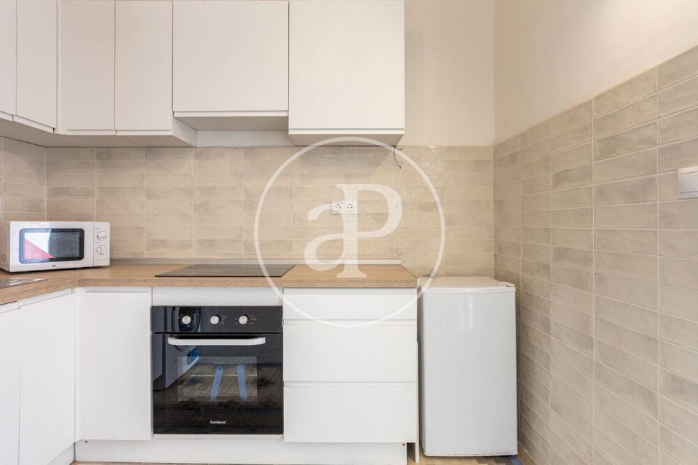 2 soverom Leilighet til leie i Valencia by - € 1 500 (Ref: 9791135)