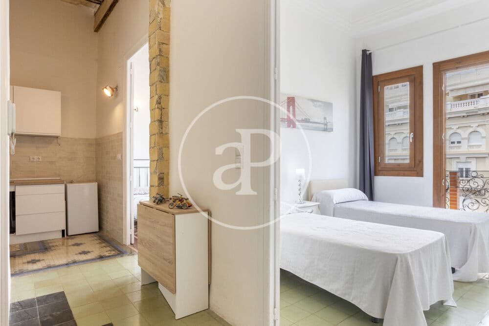 2 soverom Leilighet til leie i Valencia by - € 1 500 (Ref: 9791135)