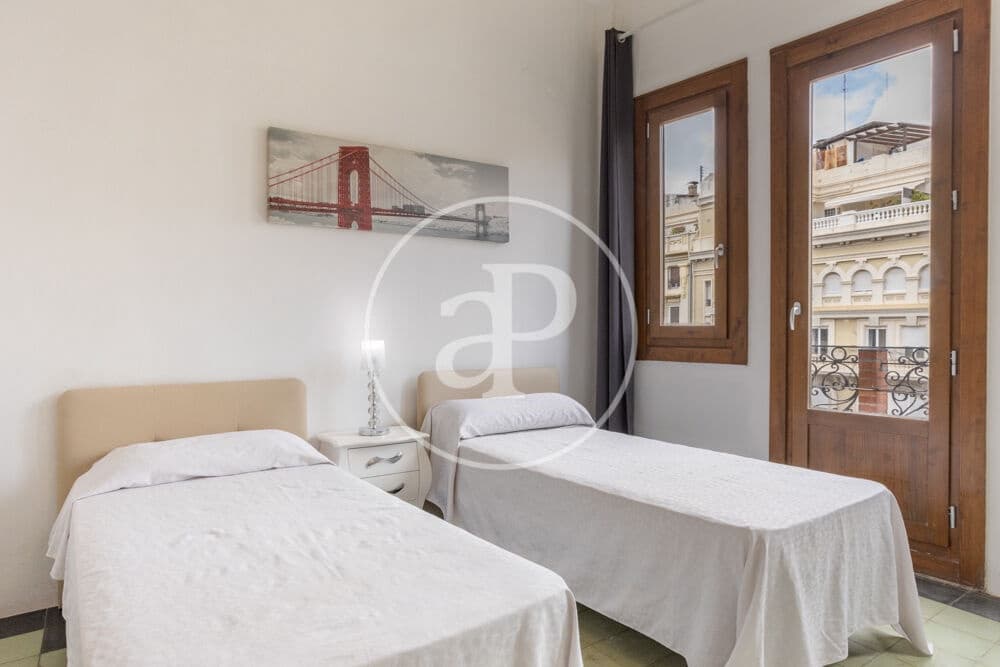 2 soverom Leilighet til leie i Valencia by - € 1 500 (Ref: 9791135)