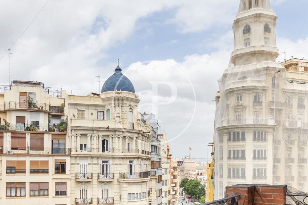 2 soverom Leilighet til leie i Valencia by - € 1 500 (Ref: 9791135)