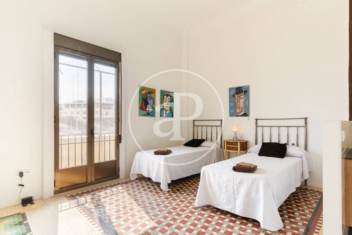 3 soverom Leilighet til leie i Valencia by - € 2 500 (Ref: 9791136)