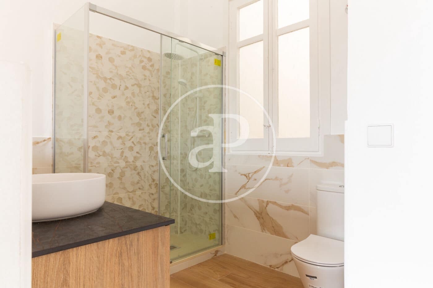 3 soverom Leilighet til leie i Valencia by - € 2 500 (Ref: 9791136)