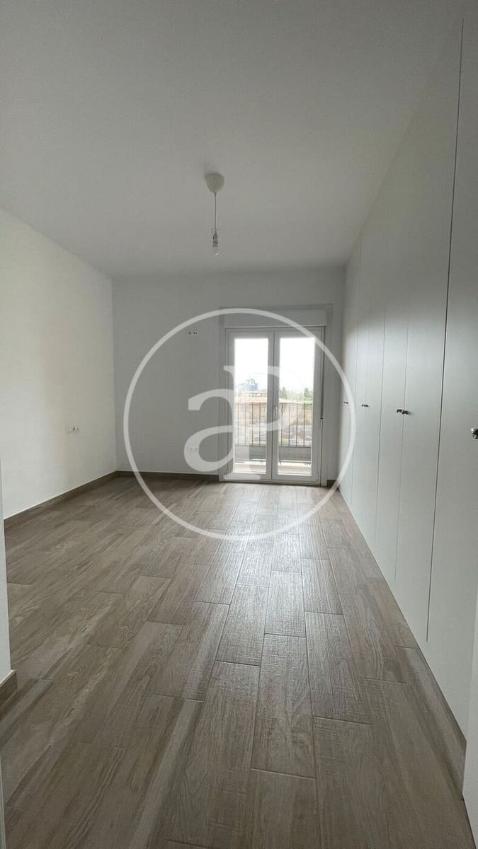 3 bedroom Apartment for rent in Xirivella - € 1,150 (Ref: 9791137)
