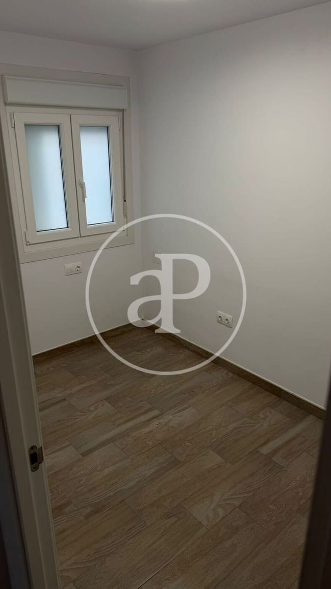 3 bedroom Apartment for rent in Xirivella - € 1,150 (Ref: 9791137)