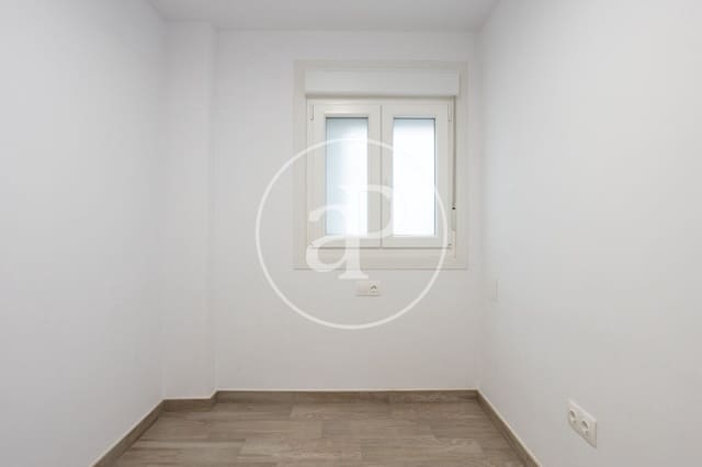 3 sovrum Lägenhet att hyra i Xirivella - 1 150 € (Ref: 9791137)