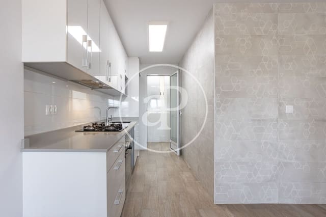 3 sovrum Lägenhet att hyra i Xirivella - 1 150 € (Ref: 9791137)