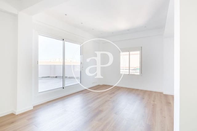 2 slaapkamer Penthouse te huur in Russafa, Valencia stad - € 2.000 (Ref: 9791138)