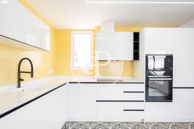 2 slaapkamer Penthouse te huur in Russafa, Valencia stad - € 2.000 (Ref: 9791138)