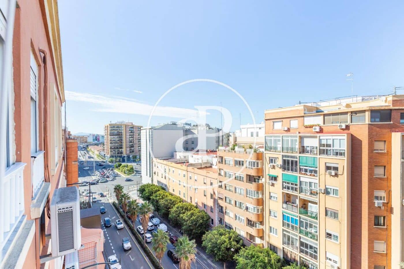 2 makuuhuone Kattohuoneisto vuokrattavana paikassa Valencia kaupunki - 2 000 € (Ref: 9791138)