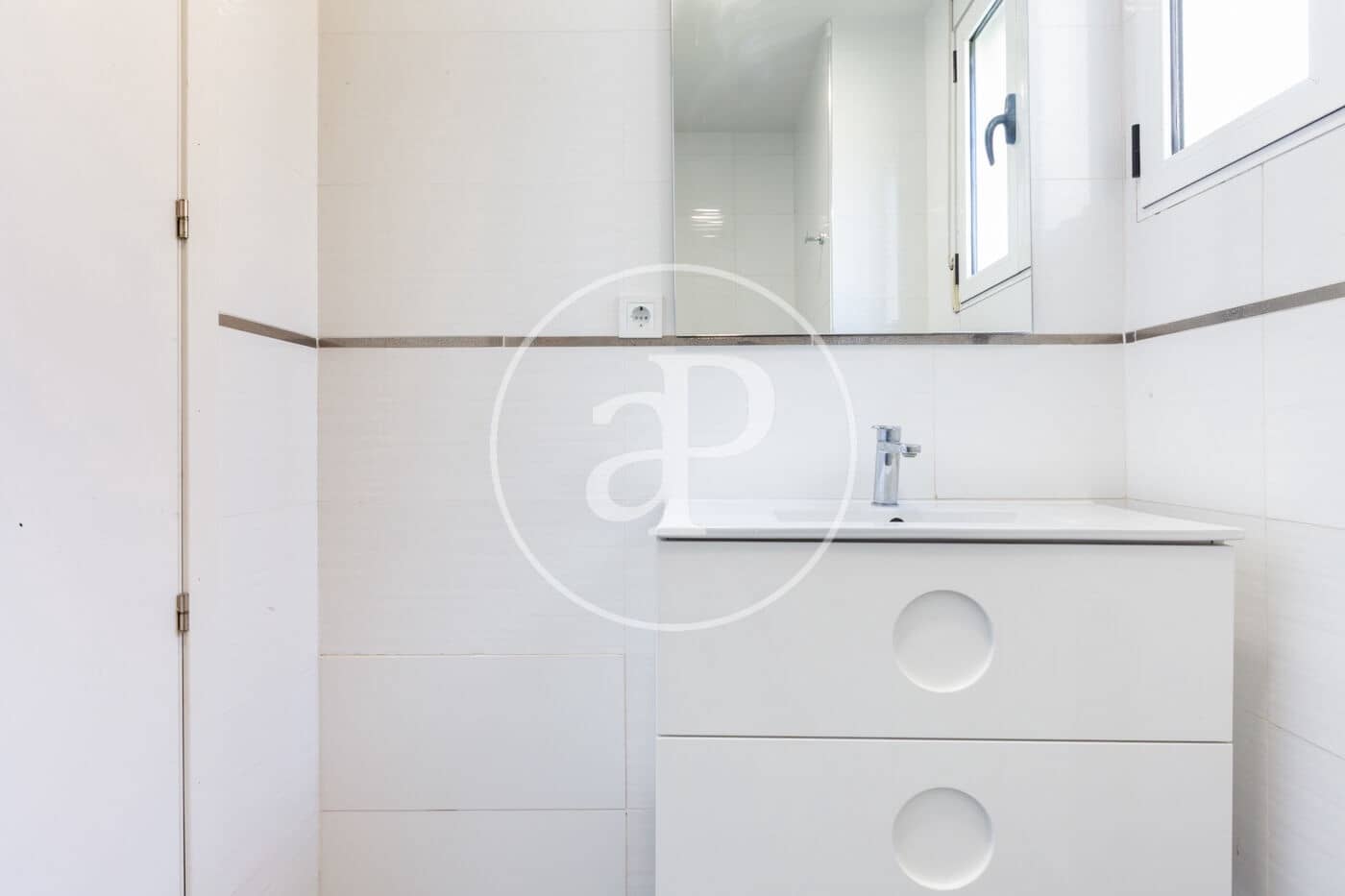 4 soveværelse Villa til salg i San Antonio de Benageber med swimmingpool - € 590.000 (Ref: 9794740)