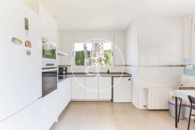 4 soveværelse Villa til salg i San Antonio de Benagéber med swimmingpool - € 590.000 (Ref: 9794740)