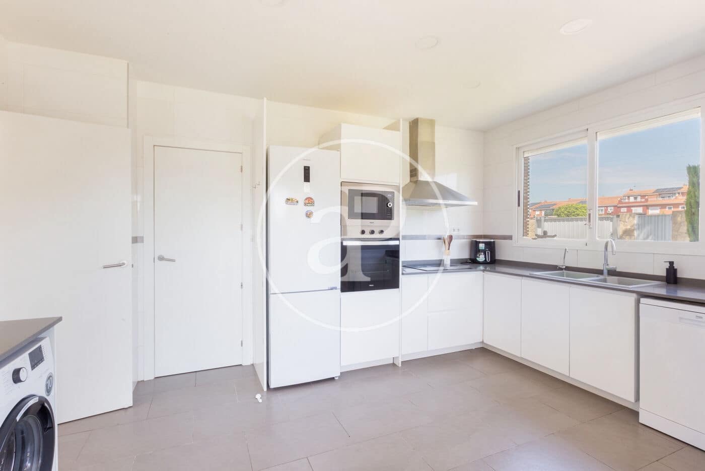 4 soveværelse Villa til salg i San Antonio de Benageber med swimmingpool - € 590.000 (Ref: 9794740)