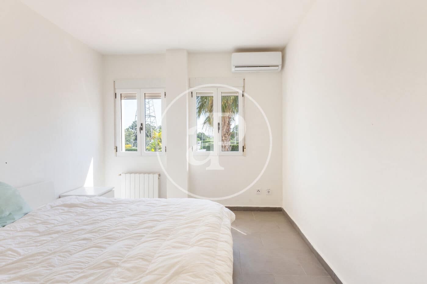 4 soveværelse Villa til salg i San Antonio de Benageber med swimmingpool - € 590.000 (Ref: 9794740)