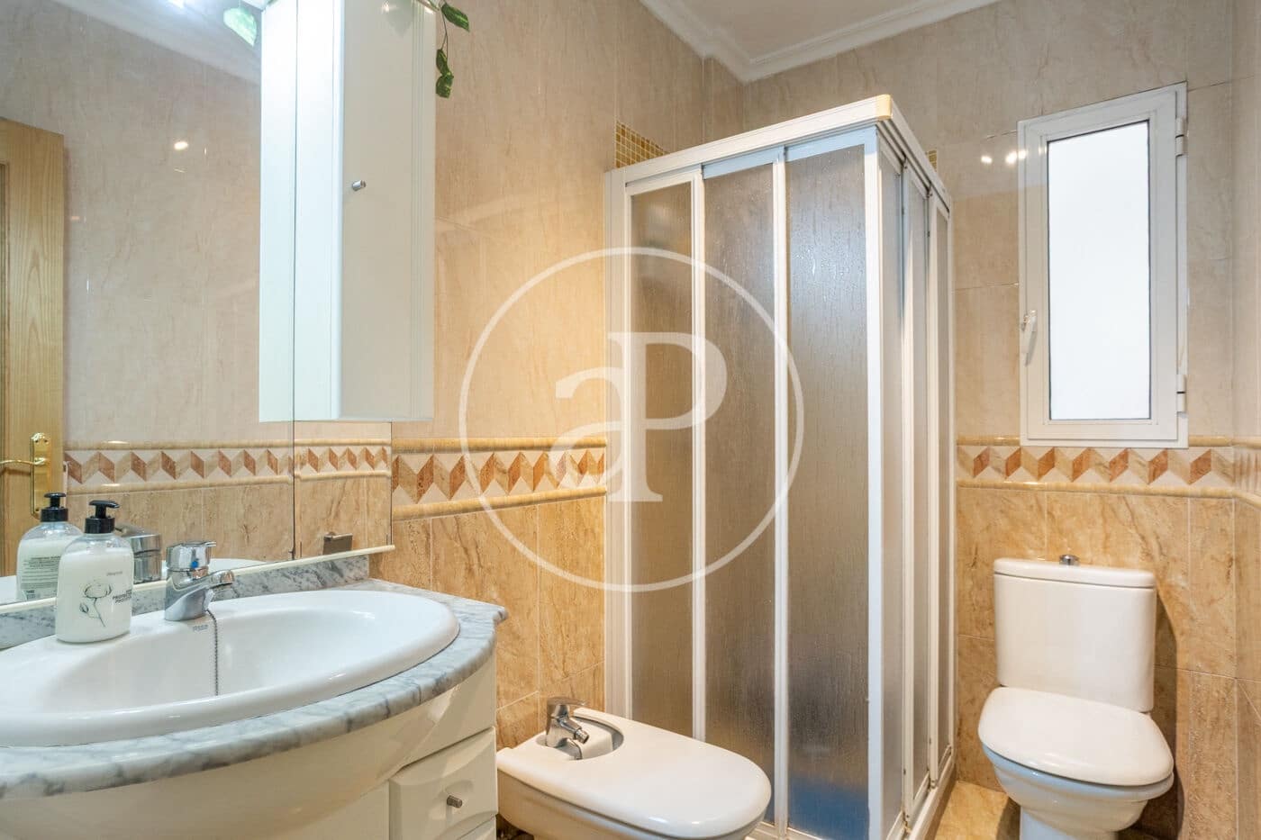 3 slaapkamer Appartement te koop in Valencia stad - € 220.000 (Ref: 9797217)