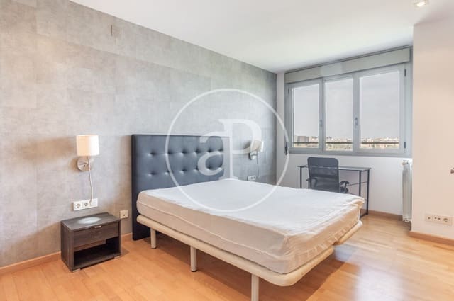 3 soverom Leilighet til leie i La Creu del Grau, Valencia by med garasje - € 2 600 (Ref: 9797218)