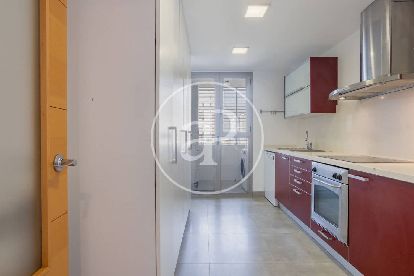 3 soverom Leilighet til leie i Valencia by med garasje - € 2 600 (Ref: 9797218)