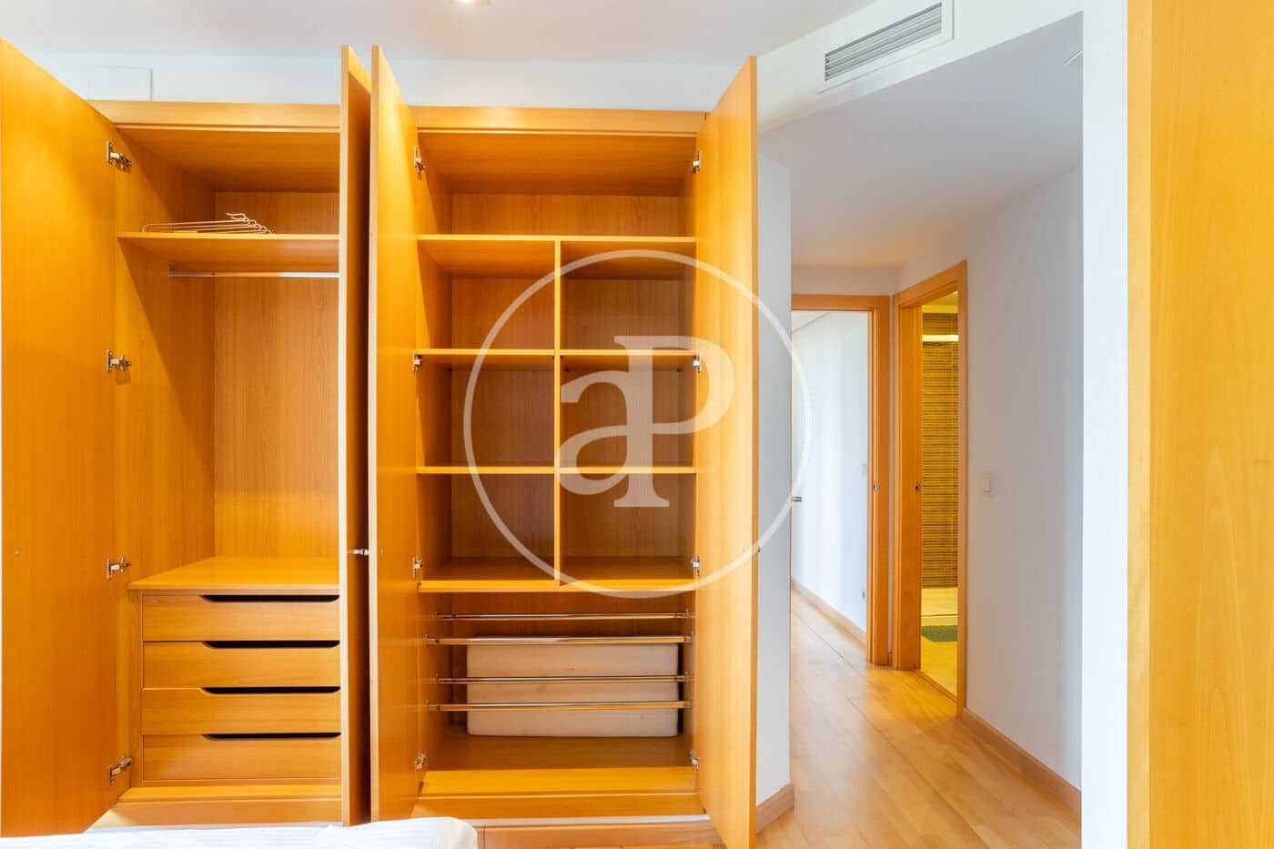 3 soverom Leilighet til leie i Valencia by med garasje - € 2 600 (Ref: 9797218)