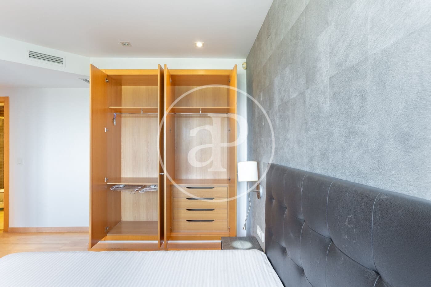 3 soverom Leilighet til leie i Valencia by med garasje - € 2 600 (Ref: 9797218)