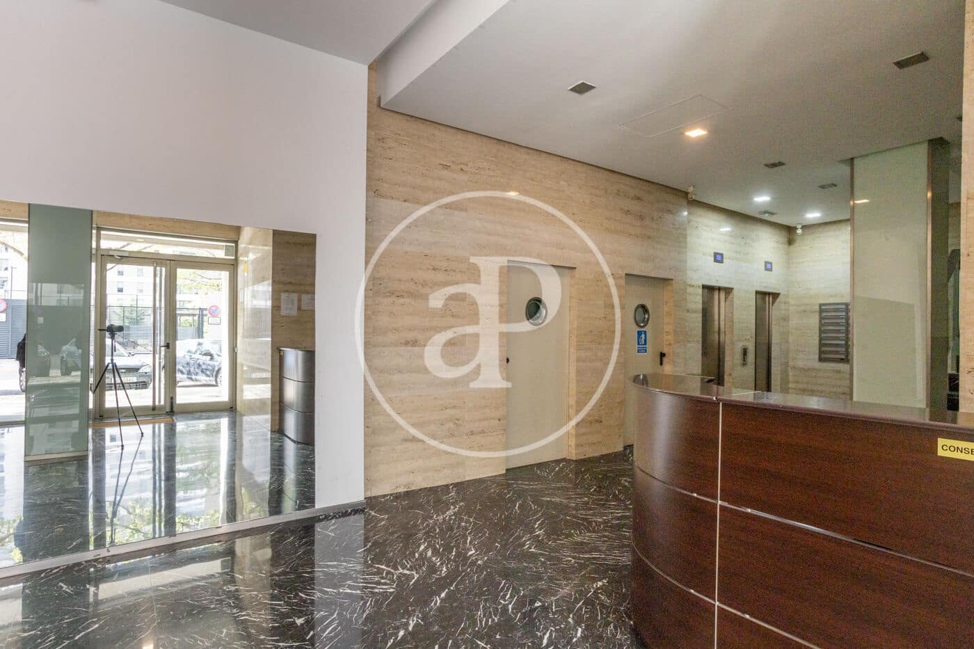 3 soverom Leilighet til leie i Valencia by med garasje - € 2 600 (Ref: 9797218)