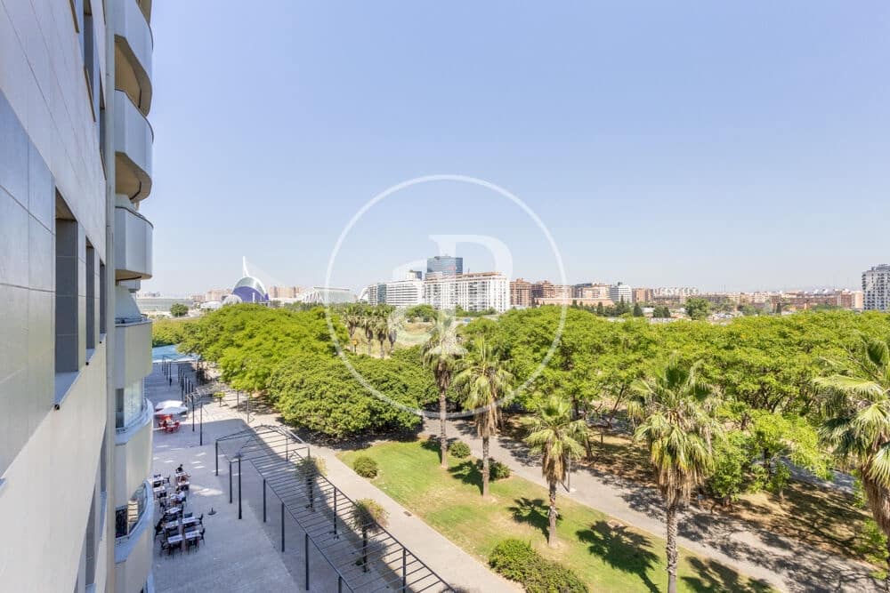 3 slaapkamer Appartement te huur in Valencia stad met garage - € 1.950 (Ref: 9797218)