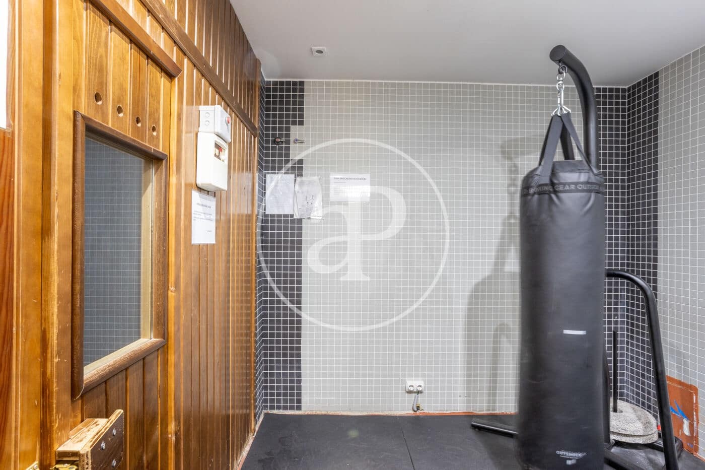 3 slaapkamer Appartement te huur in Valencia stad met garage - € 1.950 (Ref: 9797218)