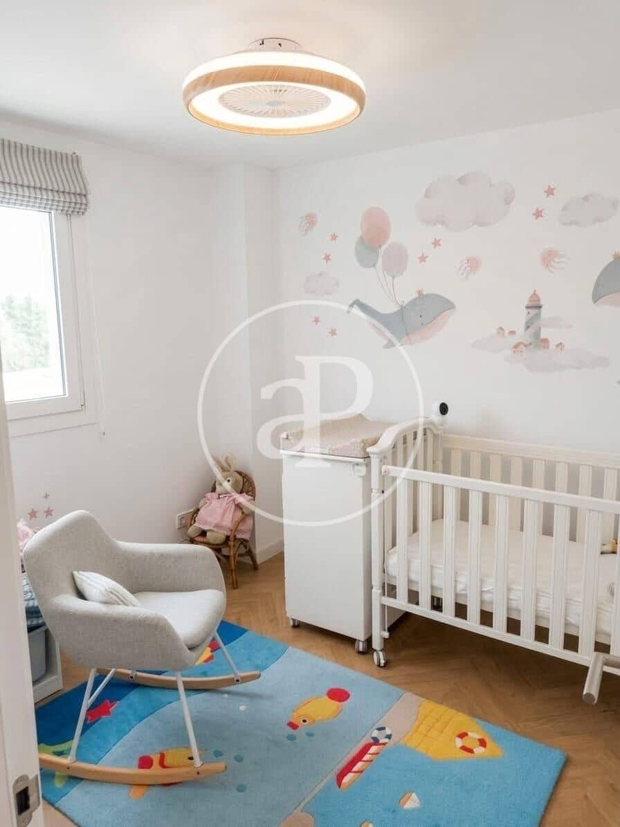 4 camera da letto Appartamento da affittare in Valencia citta - 2.100 € (Rif: 9797219)