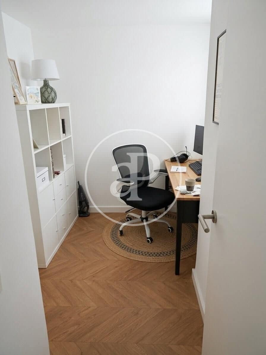 4 camera da letto Appartamento da affittare in Valencia citta - 2.100 € (Rif: 9797219)