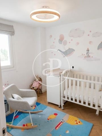 4 camera da letto Appartamento da affittare in En Corts, Valencia città - 2.100 € (Rif: 9797219)