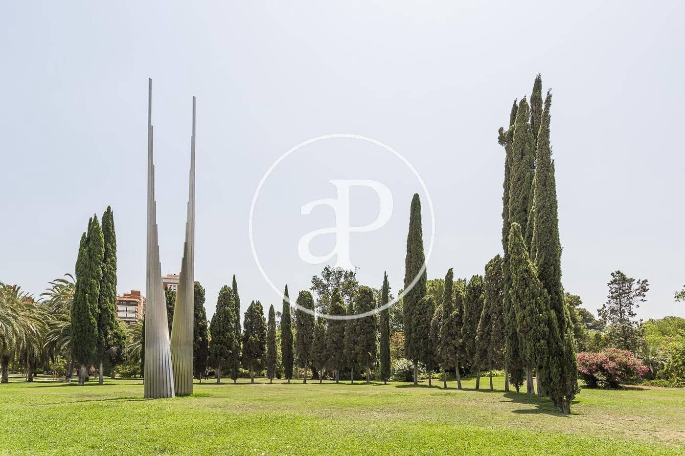 4 slaapkamer Appartement te huur in Valencia stad - € 1.550 (Ref: 9797224)