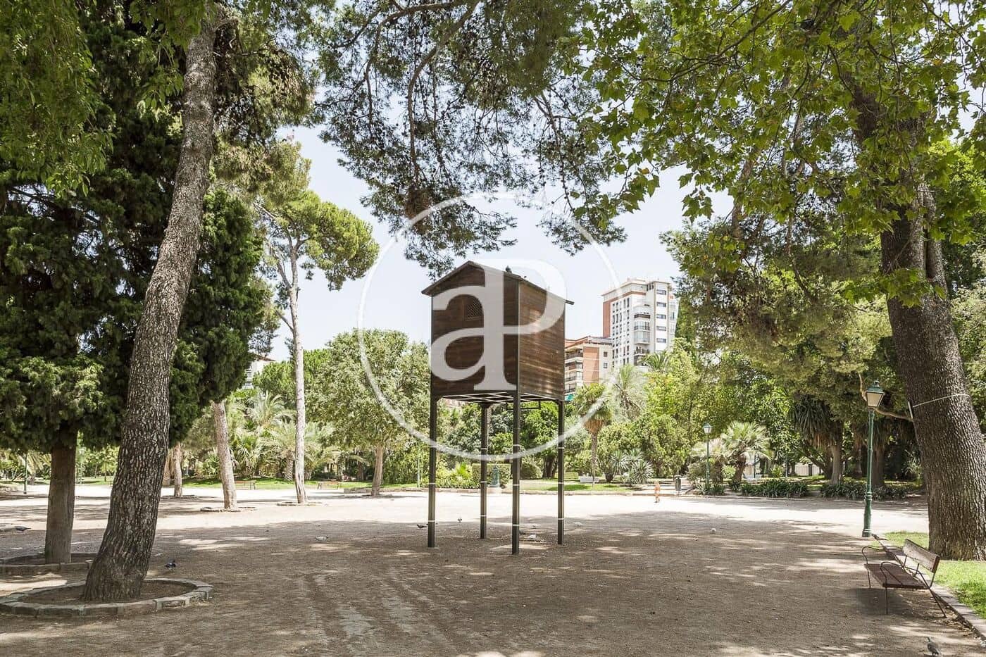 4 slaapkamer Appartement te huur in Valencia stad - € 1.550 (Ref: 9797224)