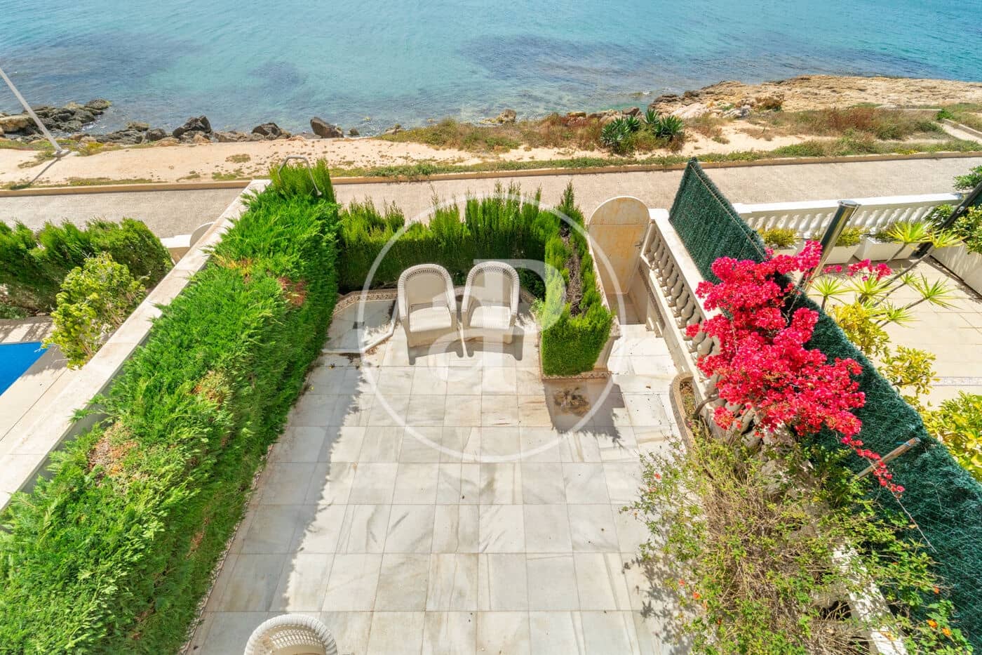 4 slaapkamer Villa te huur in Alicante stad met garage - € 3.000 (Ref: 9799379)