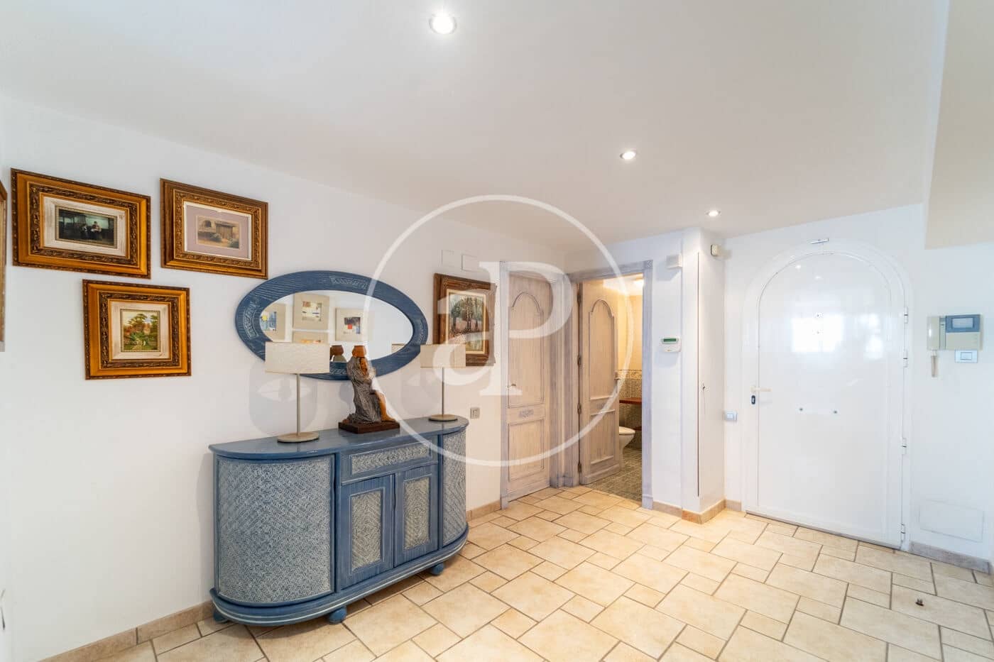 4 slaapkamer Villa te huur in Alicante stad met garage - € 3.000 (Ref: 9799379)