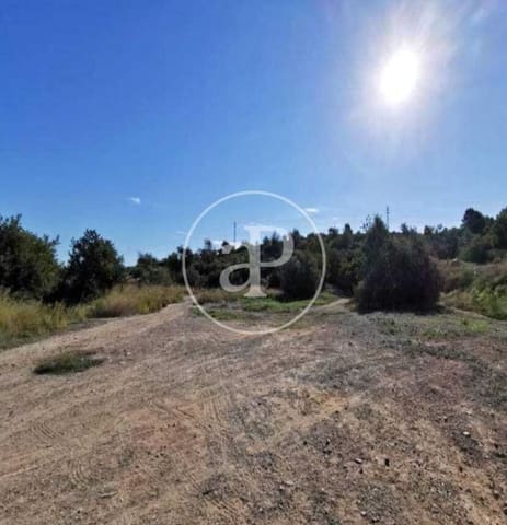 Grunde uden byggetilladelser til salg i Riba-roja de Túria - € 195.000 (Ref: 9799381)